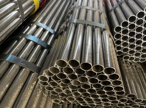 ASTM A53/A795/A135 أنابيب الصلب المتفجرات من مخلفات الحرب