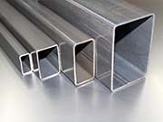 O tubo retangular de aço 60300 é um material robusto em projetos estruturais.