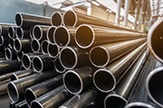 What are the requirements for stainless steel fluid pipes