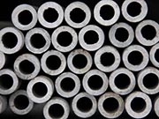 Problemi esistenti nei regolamenti e negli standard di selezione dei tubi in acciaio a pareti spesse in ingegneria