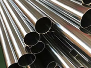 What precautions should be taken when welding thin-walled stainless steel pipes